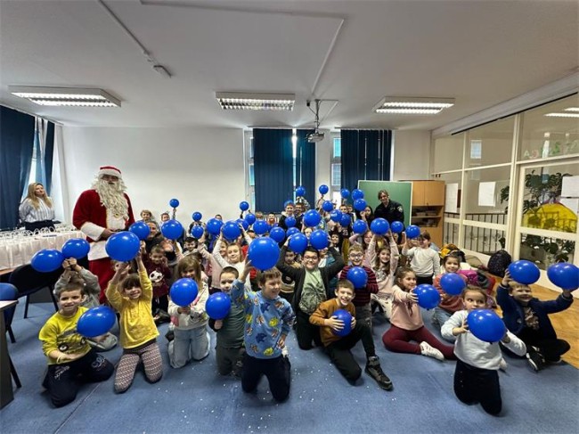U osnovnoj školi dr. Franje Tuđmana u Kninu održana edukativna radionica „Petarde nisu igračke“ – „Oprez: petarde u virtualnom svijetu“